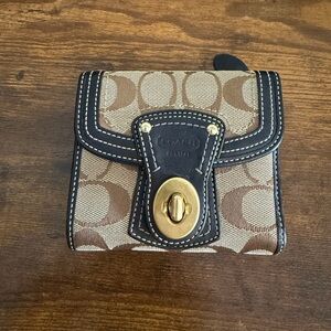 ISO‼️‼️‼️ Coach Tan and Black Signature Wallet